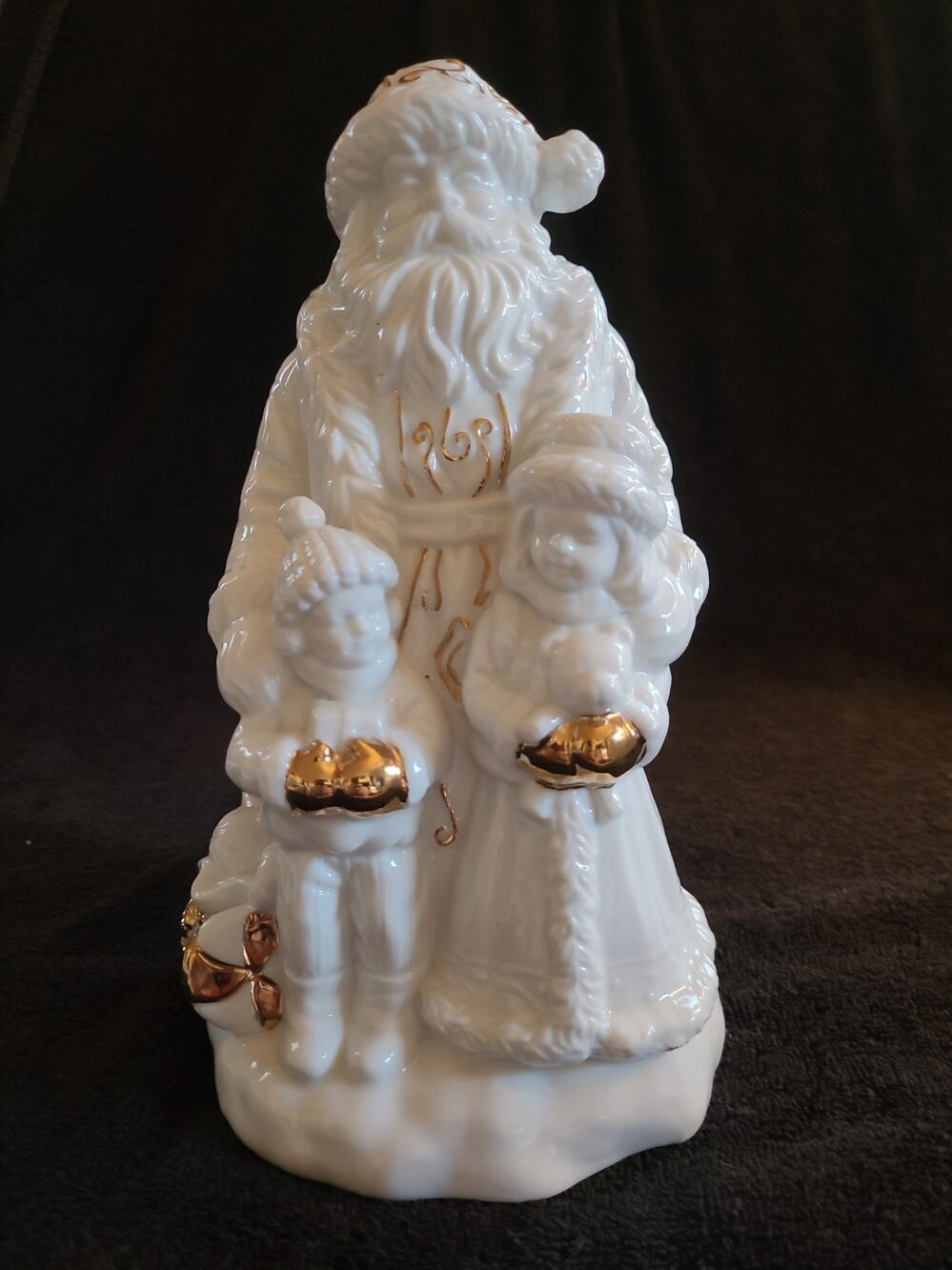 Pristine 10" VTG White Ceramic Santa Figurine Gold Accents Children Christmas